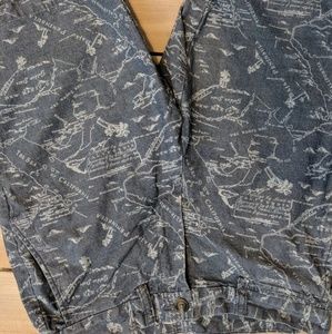 Two pair men's old Navy shorts